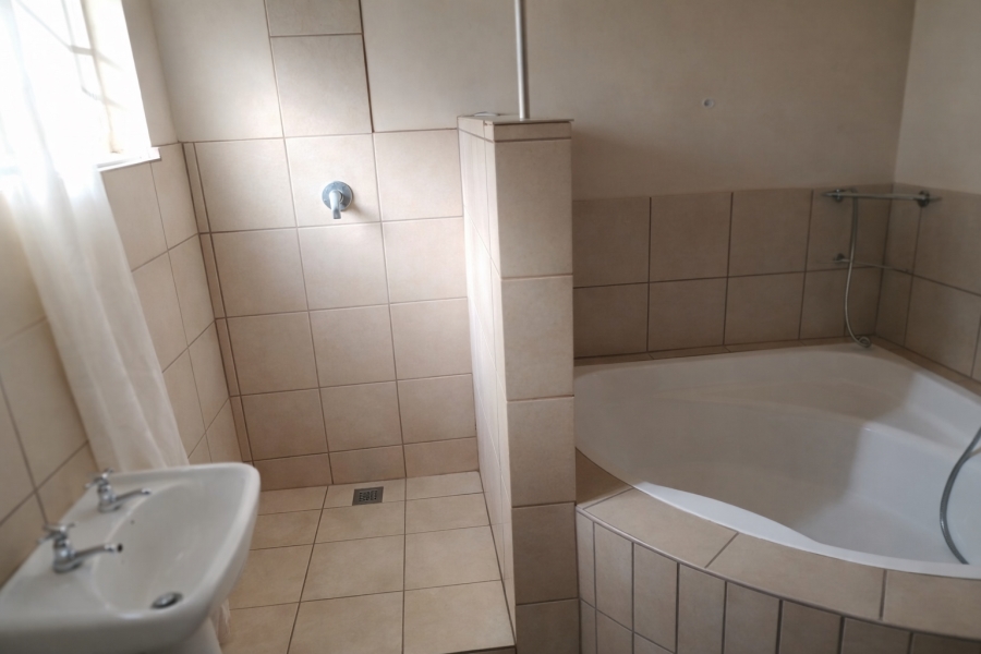 3 Bedroom Property for Sale in Bodorp North West